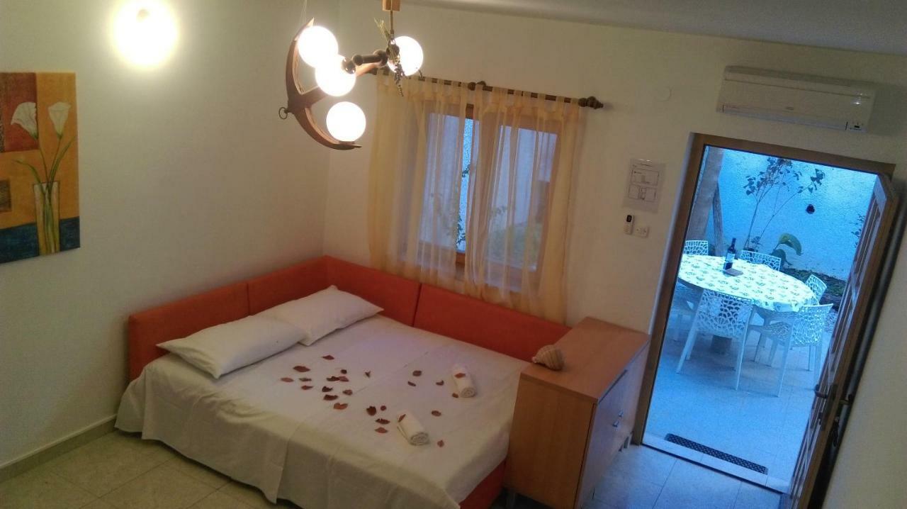 Apartman Restovic بول المظهر الخارجي الصورة