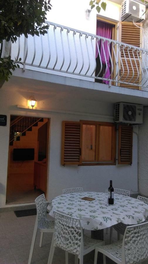 Apartman Restovic بول المظهر الخارجي الصورة